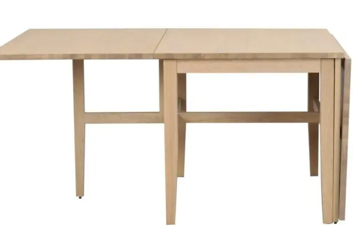 Brockton ruokapöytä taitettava