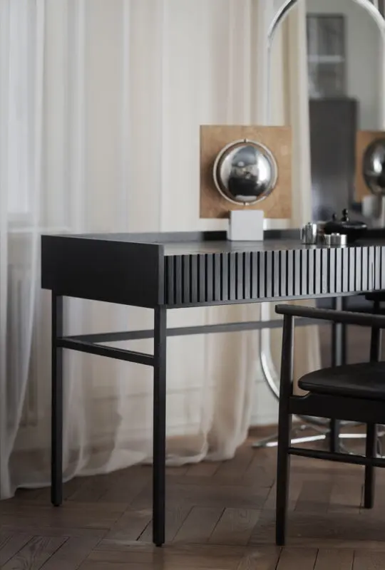 Rowico Halifax kirjoituspöytä, musta - Image 5