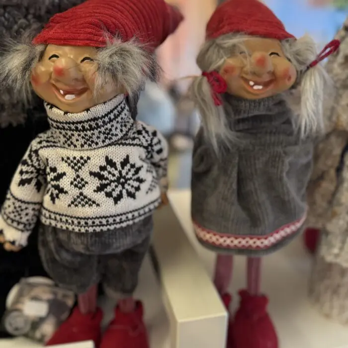 Tonttu muori/vaari 14x17x60cm lajitelma