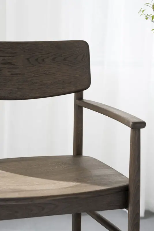 Rowico Maidstone käsinojallinen ruokailutuoli, ruskea - Image 8