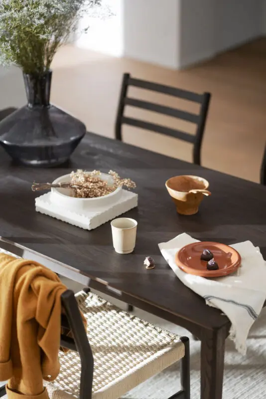 Rowico Markham ruokapöytä 90x140cm, ruskea - Image 2