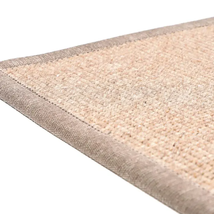 VM Carpet Esmeralda-matto 72 beige, useita kokoja