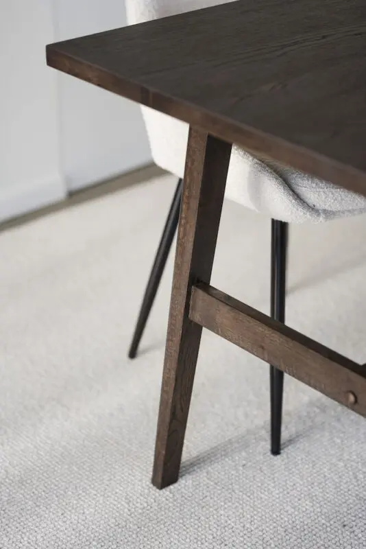 Rowico Plainfield ruokapöytä 100x220cm ruskea - Image 4