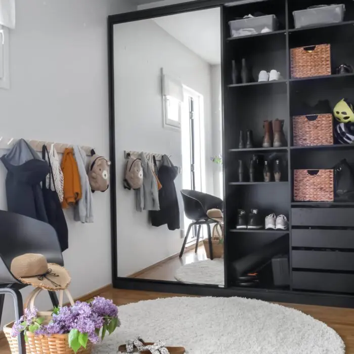 Mirror Line mittatilauskomerot