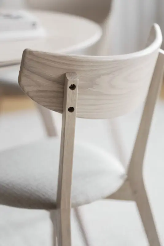 Rowico Ami ruokatuoli, valkovahattu tammi/ beige-harmaa - Image 5