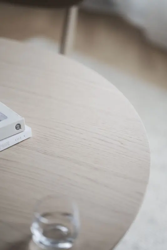 Rowico Yumi ruokapöytä pyöreä 115cm, valkovahattu tammi - Image 8