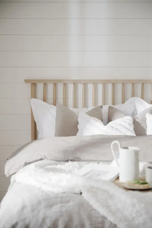 Rowico Riggins sängynpääty 194cm, valkopesty tammi - Image 7