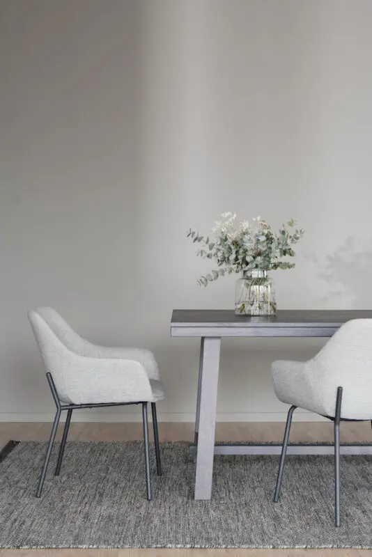 Rowico Haley käsinojallinen ruokailutuoli - Image 6