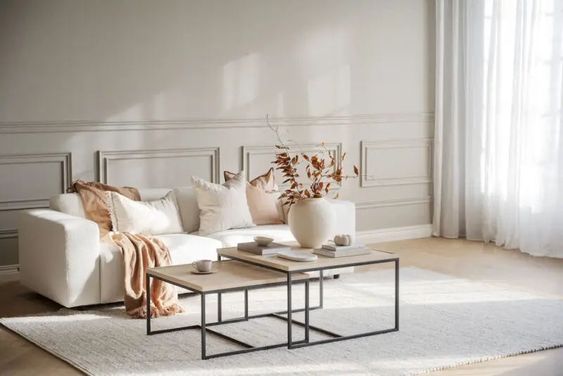 Rowico Deerfield sohvapöytä 70x70 cm valkopesty - Image 8