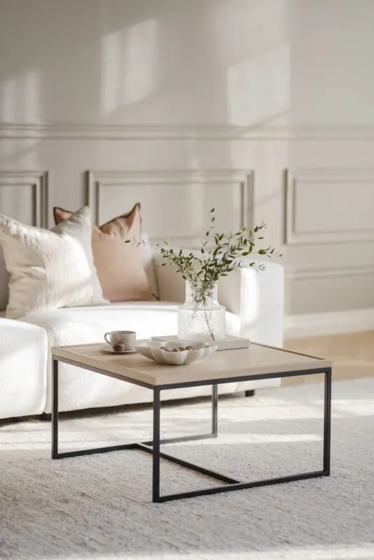 Rowico Deerfield sohvapöytä 70x70 cm valkopesty - Image 4