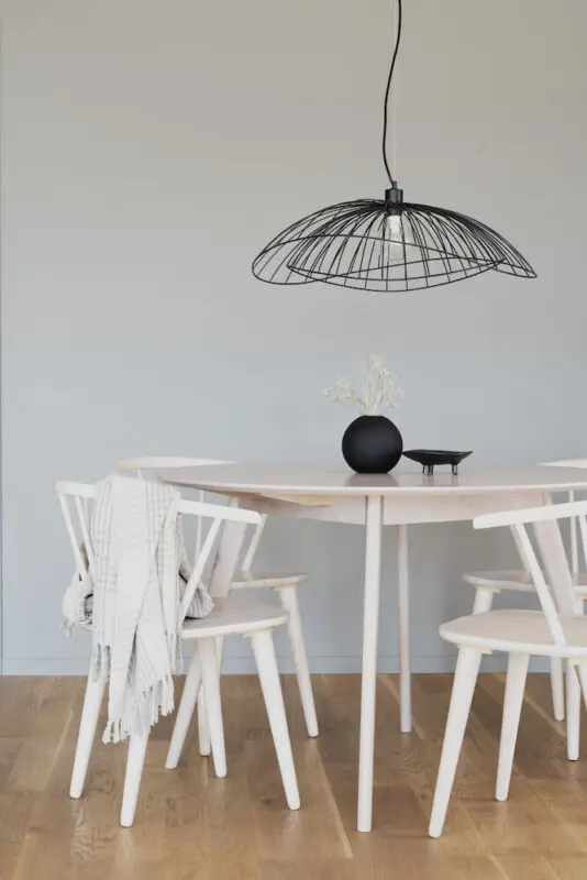 Rowico Yumi ruokapöytä pyöreä 115cm, valkovahattu tammi - Image 3