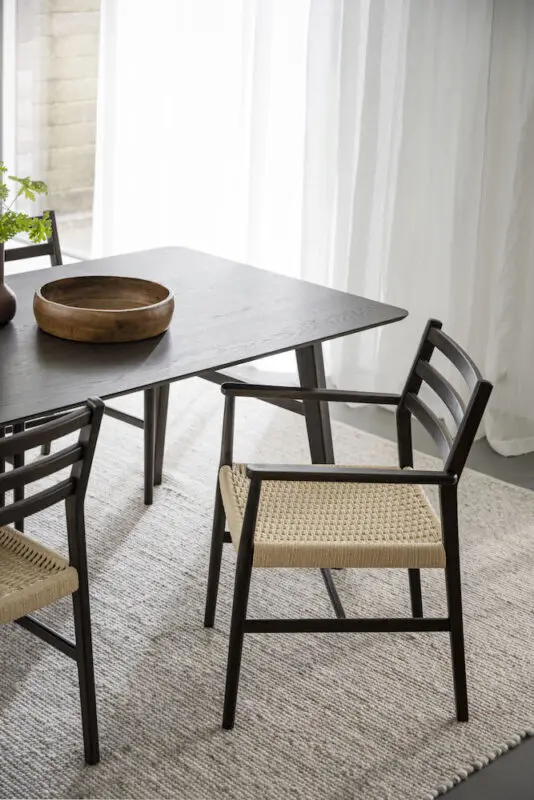 Rowico Harlan ruokailutuoli ruskea/ punottu istuin - Image 12