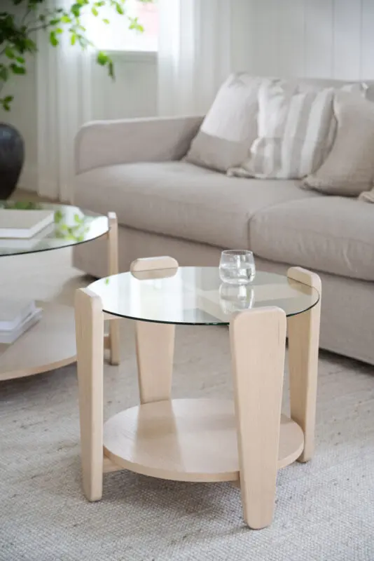 Rowico Arran sohvapöytä Ø52cm valkopesty tammi/lasikansi - Image 3