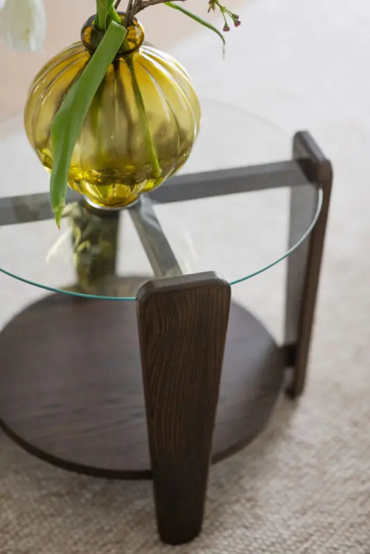 Rowico Arran sohvapöytä Ø52cm ruskea/lasikansi - Image 7