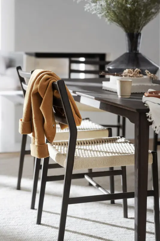 Rowico Harlan ruokailutuoli ruskea/ punottu istuin - Image 10