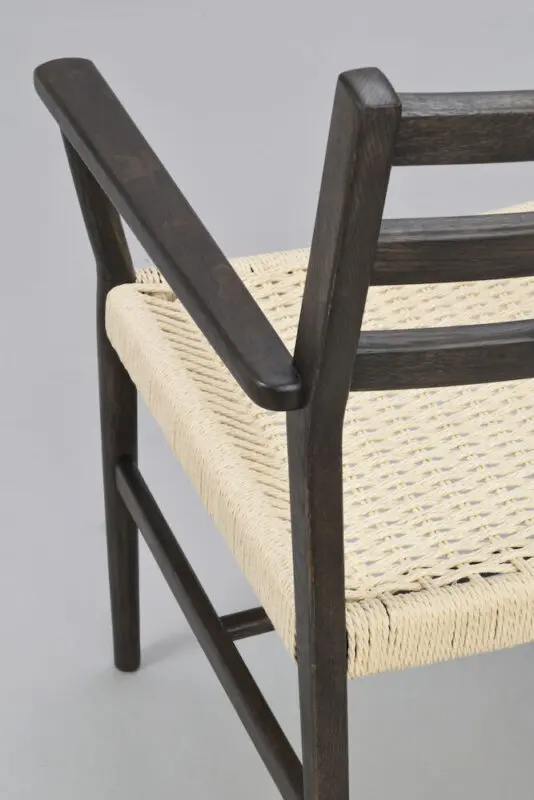 Rowico Harlan käsinojatuoli ruskea/ punottu istuin - Image 2