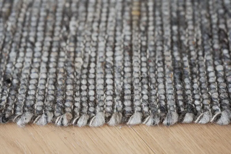 Rowico Donegal-villamatto tummaharmaa, eri kokoja - Image 7