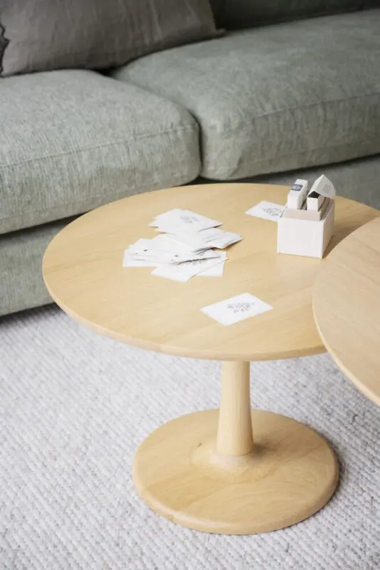 Rowico Hobart sohvapöytä Ø60cm, tammi - Image 3