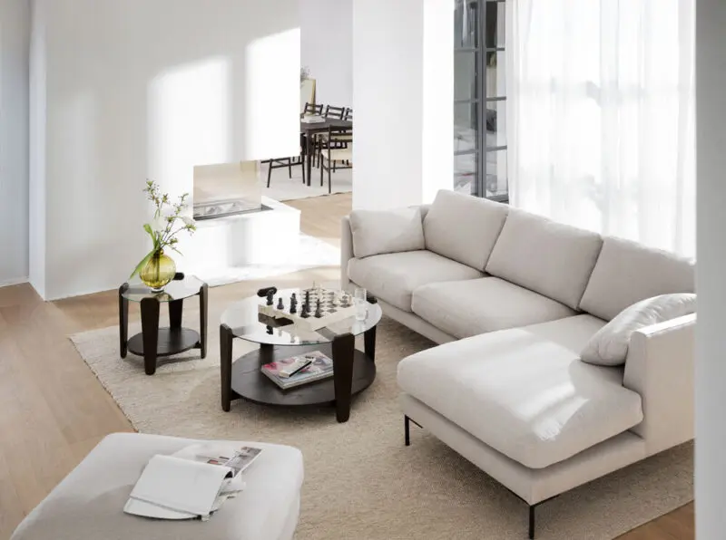 Rowico Arran sohvapöytä Ø52cm ruskea/lasikansi - Image 3