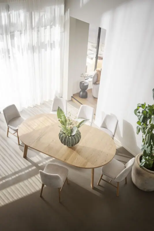 Rowico Glenside jatkettava pyöreä pöytä Ø130cm, tammi - Image 6