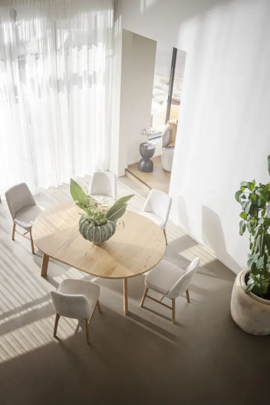 Rowico Glenside jatkettava pyöreä pöytä Ø130cm, tammi - Image 5