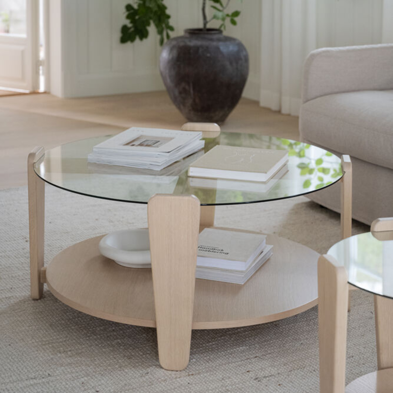 Rowico Arran sohvapöytä Ø93cm valkopestytammi/lasikansi