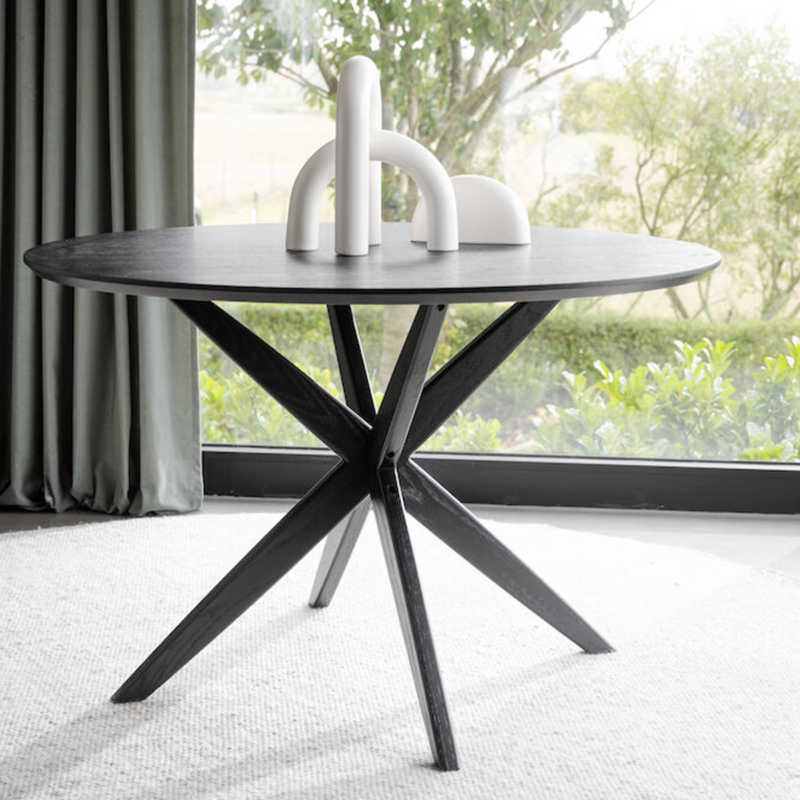 Rowico Calverton ruokapöytä Ø120cm, musta