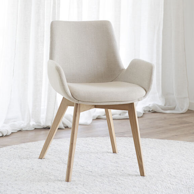 Rowico Drimsdale käsinojallinen ruokailutuoli, beige/ tammi