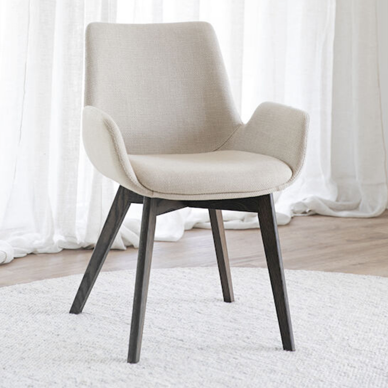 Rowico Drimsdale käsinojallinen ruokailutuoli, beige/ ruskea tammi