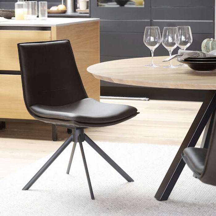 Rowico Lowell pyörivä ruokailutuoli, ruskea nahka