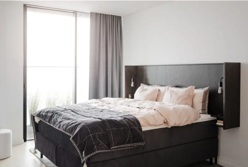 Rowico Redmond sängynpääty 234cm, ruskea - Image 10