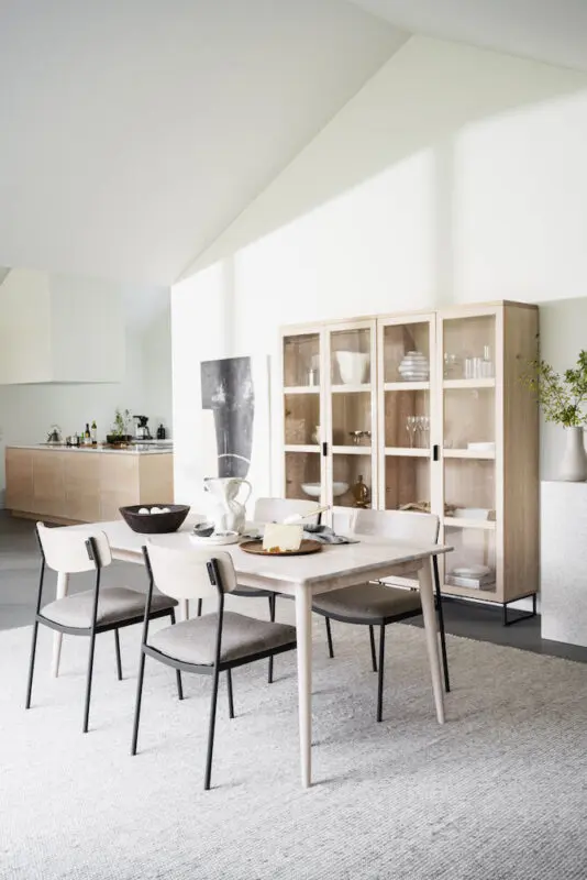 Rowico Maymont ruokailutuoli, valkopestytammi - Image 3