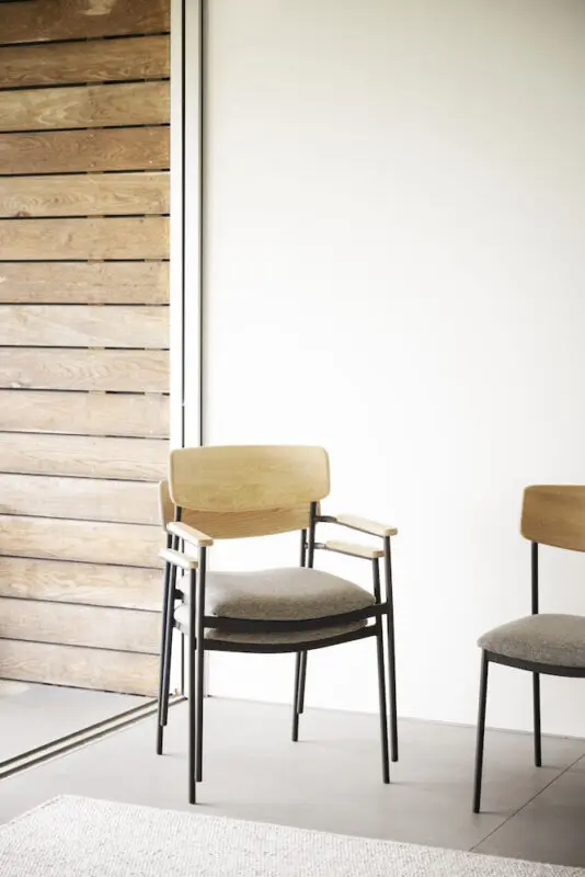 Rowico Maymont ruokailutuoli käsinojilla, tammi - Image 9