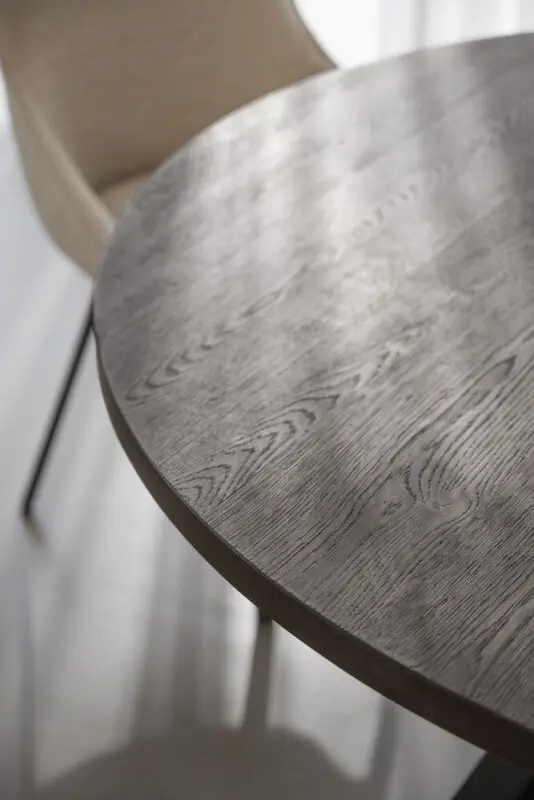 Rowico Maddock ruokapöytä Ø135cm ruskea - Image 9