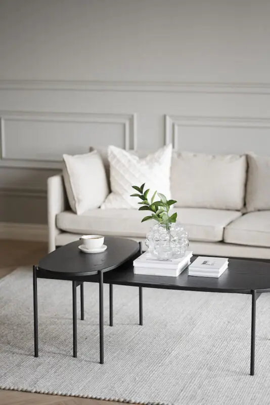 Rowico Skye ovaali sohvapöytä 80x40cm, musta - Image 2