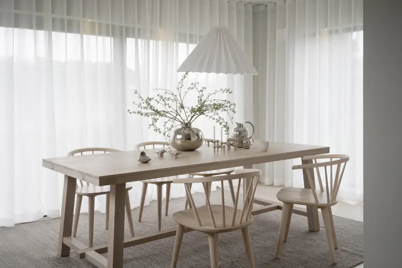 Rowico Carmen tuoli, valkopesty - Image 15