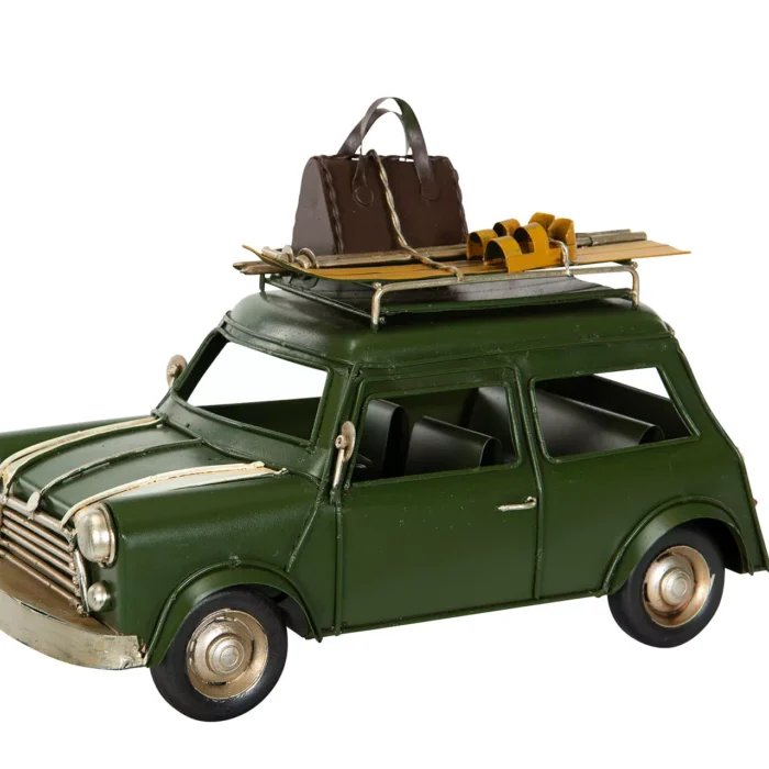 Mini Cooper pikkuauto sukset ja laukku katolla